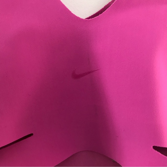 Nike Pink Light Support Non Padded Training Bra - Picture 4 of 7